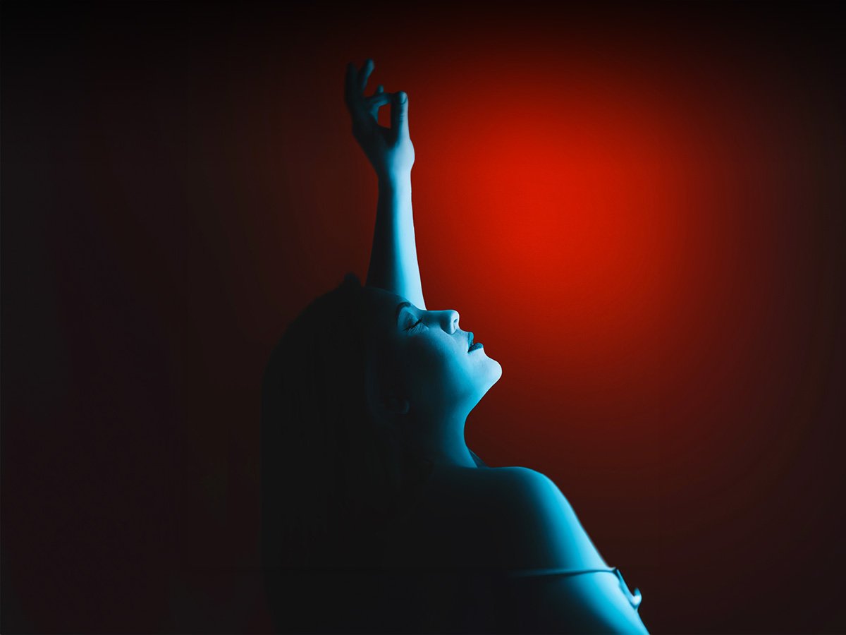 8 gestos simples que incendeiam uma mulher